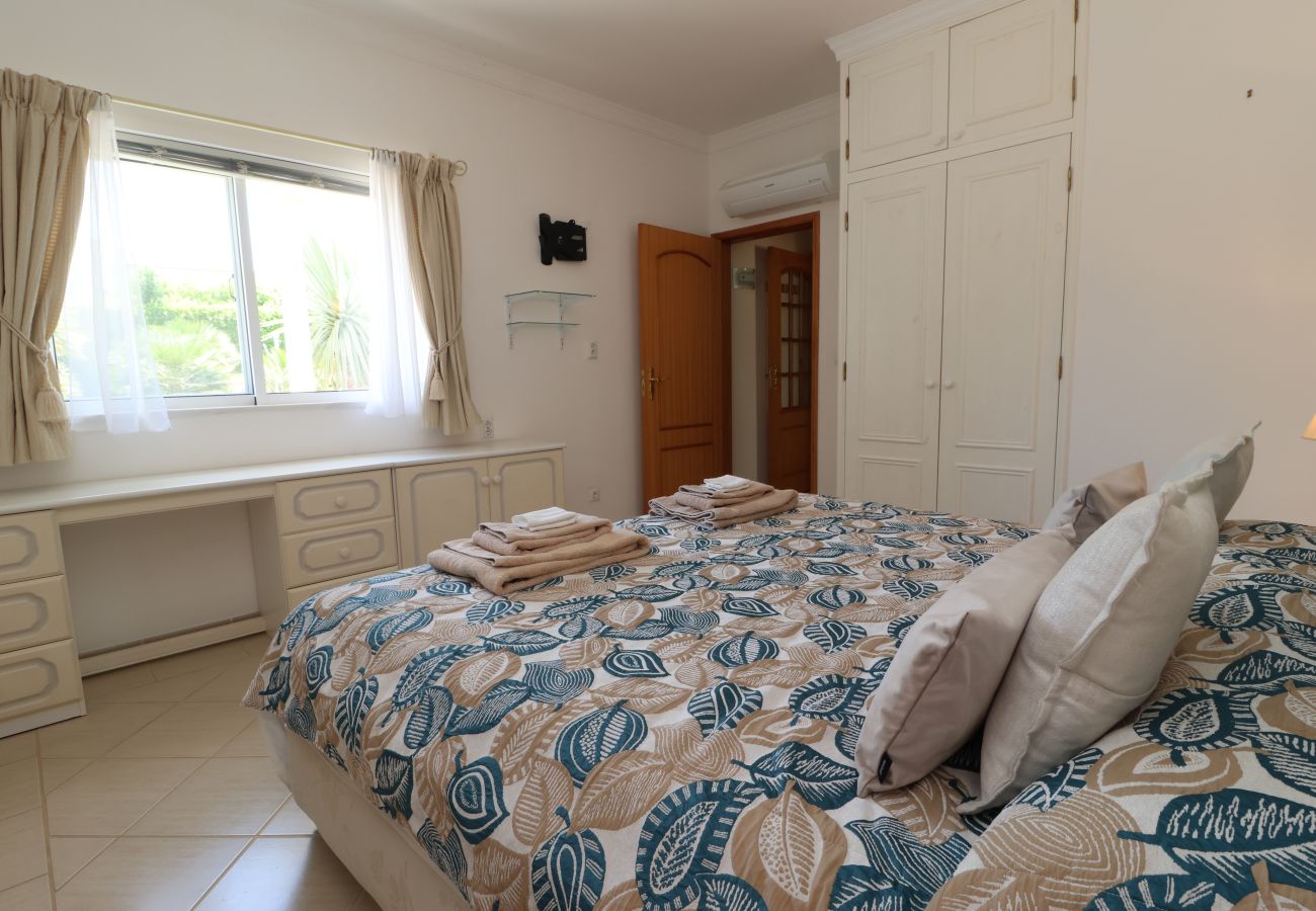 Villa em Boliqueime - Villa Joia - Moradia V3 com Piscina em Boliqueime - Algarve