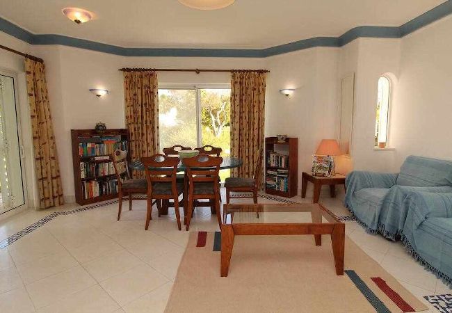 Apartamento em Albufeira - Apartamento T2 com Piscina na Praia de São Rafael - Albufeira Apartamento em Albufeira - Apartamento T2 com Piscina na Praia de São Rafael - Albufeira