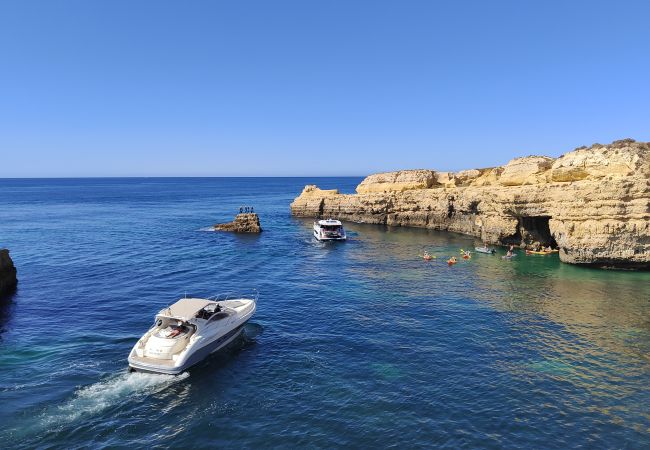 Apartamento em Albufeira -  Apartamento T2 com Vista Mar e Piscina na Praia de São Rafael - Albufeira Apartamento em Albufeira -  Apartamento T2 com Vista Mar e Piscina na Praia de São Rafael - Albufeira