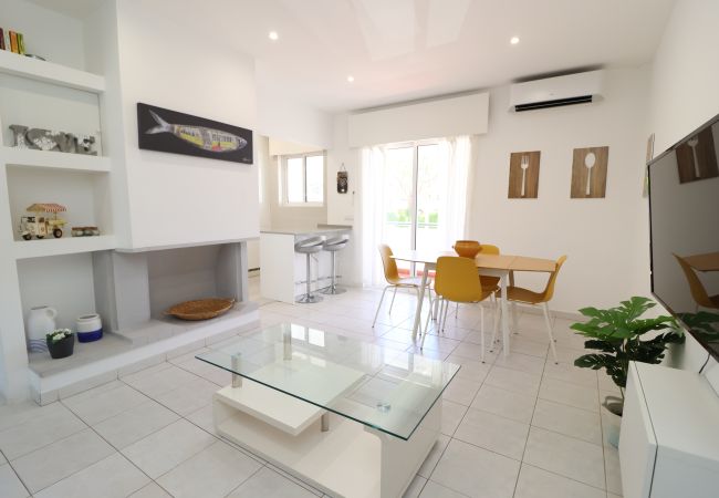 Apartamento em Vilamoura - Apartamento Oásis T2 com Piscina em Vilamoura Apartamento em Vilamoura - Apartamento Oásis T2 com Piscina em Vilamoura