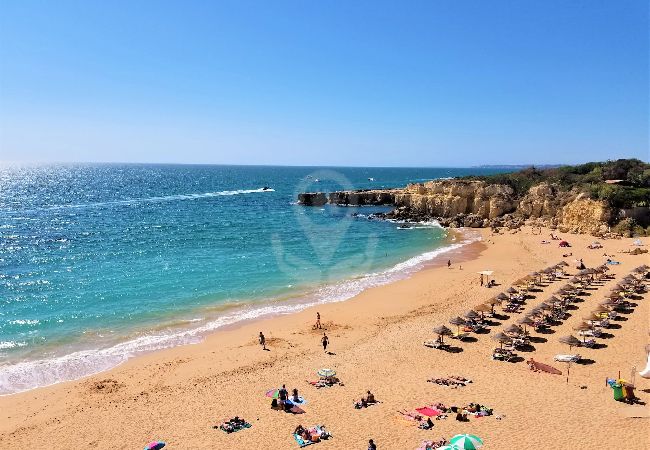 Apartment in Albufeira - 2 Bedroom Apartment at Castelo Beach - Albufeira Apartment in Albufeira - 2 Bedroom Apartment at Castelo Beach - Albufeira