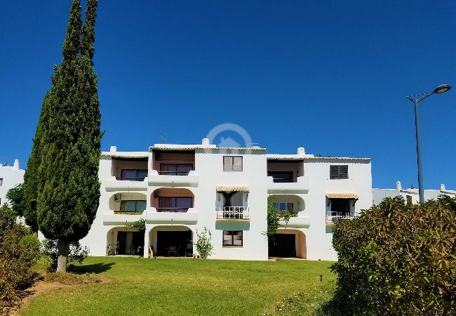 Apartment in Albufeira - 2 Bedroom Apartment with Swimming pool at São Rafael Beach - Albufeira  Apartment in Albufeira - 2 Bedroom Apartment with Swimming pool at São Rafael Beach - Albufeira