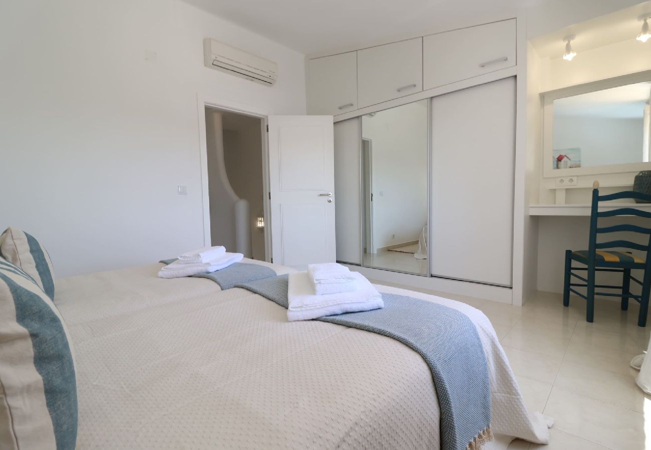 Apartment in Albufeira - 2 Bedroom Duplex Apartment with Swimming pool at São Rafael Beach - Albufeira