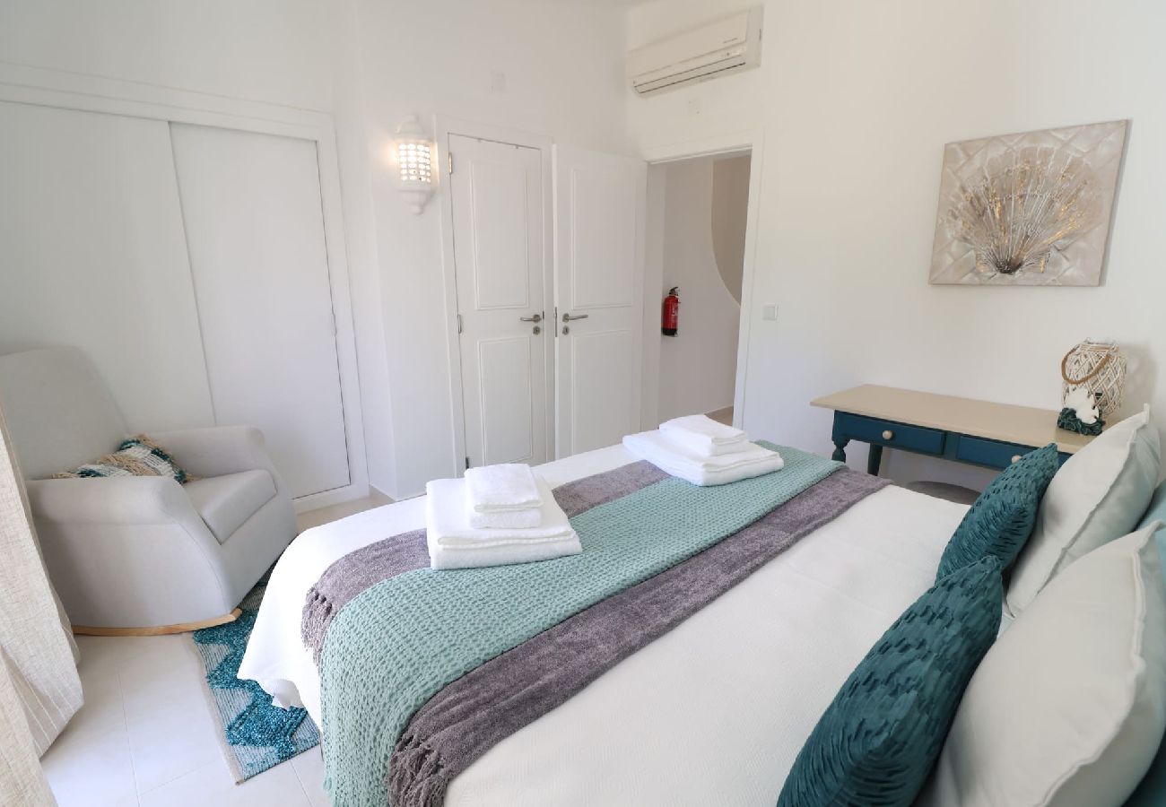 Apartment in Albufeira - 2 Bedroom Duplex Apartment with Swimming pool at São Rafael Beach - Albufeira