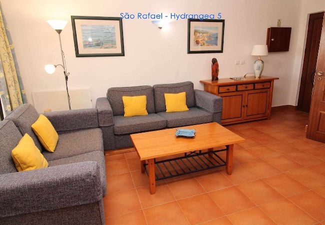 Apartment in Albufeira - 2 Bedroom Apartment with Swimming pool at São Rafael Beach - Albufeira Apartment in Albufeira - 2 Bedroom Apartment with Swimming pool at São Rafael Beach - Albufeira