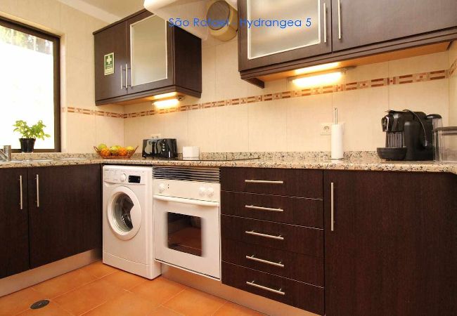 Apartment in Albufeira - 2 Bedroom Apartment with Swimming pool at São Rafael Beach - Albufeira Apartment in Albufeira - 2 Bedroom Apartment with Swimming pool at São Rafael Beach - Albufeira