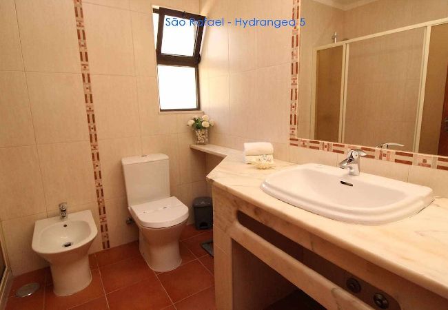 Apartment in Albufeira - 2 Bedroom Apartment with Swimming pool at São Rafael Beach - Albufeira Apartment in Albufeira - 2 Bedroom Apartment with Swimming pool at São Rafael Beach - Albufeira
