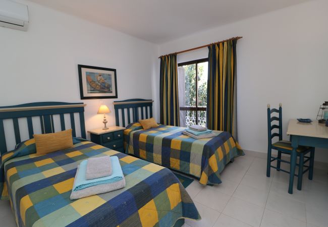 Apartment in Albufeira - 2 Bedroom Apartment with Swimming pool at São Rafael Beach - Albufeira Apartment in Albufeira - 2 Bedroom Apartment with Swimming pool at São Rafael Beach - Albufeira