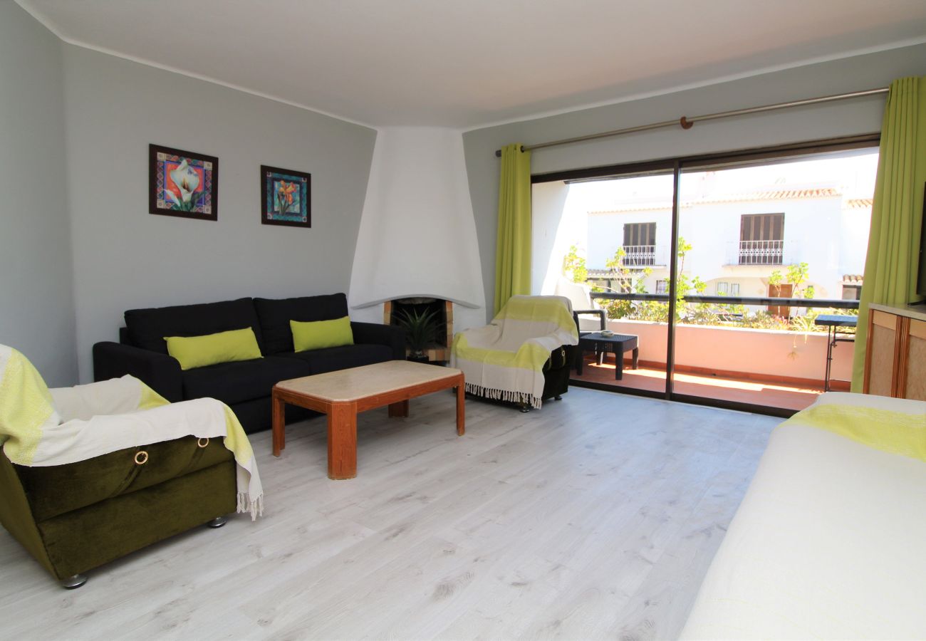 Apartment in Albufeira - 2 Bedroom Apartment with Swimming pool at São Rafael Beach - Albufeira