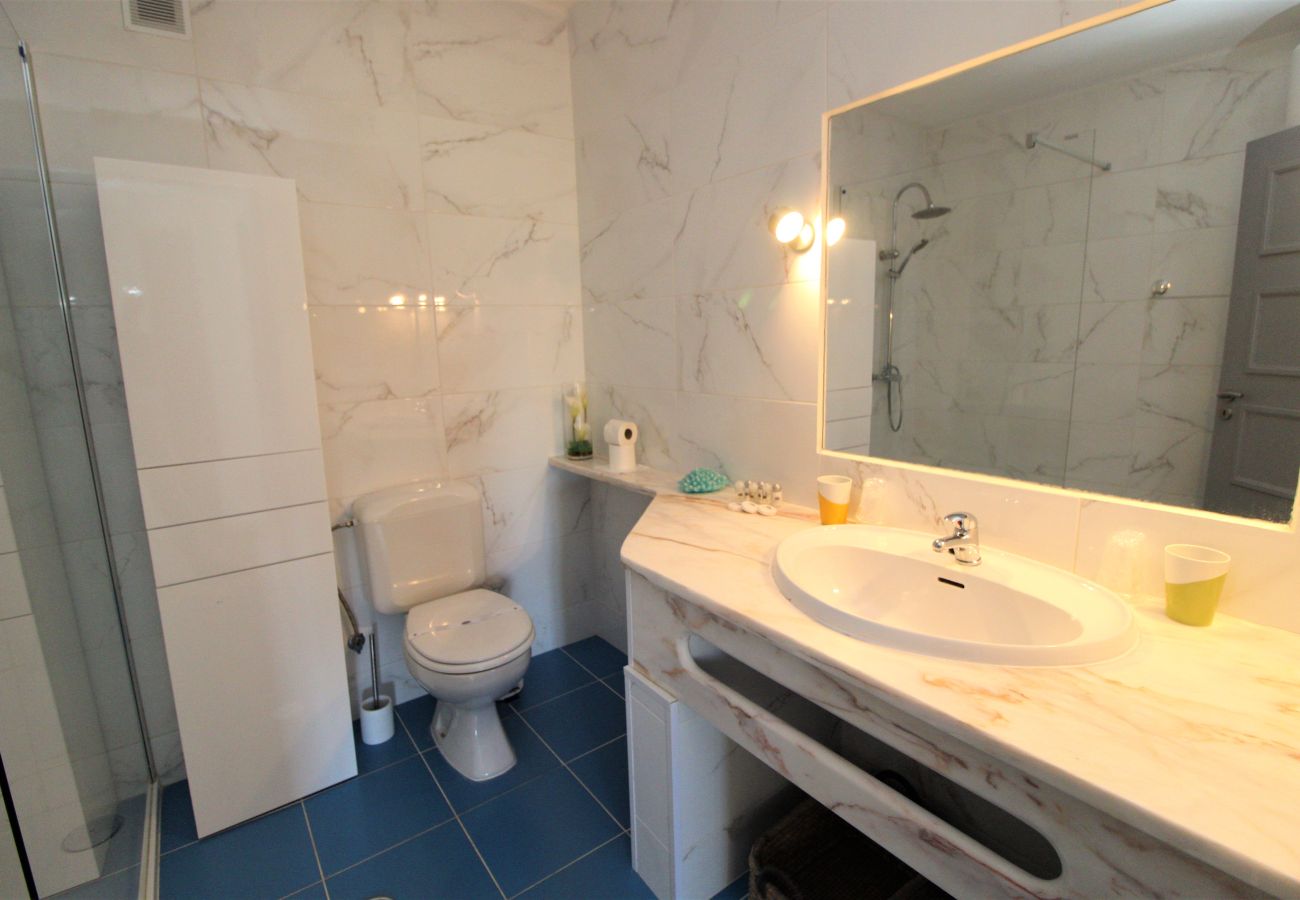 Apartment in Albufeira - 2 Bedroom Apartment with Swimming pool at São Rafael Beach - Albufeira