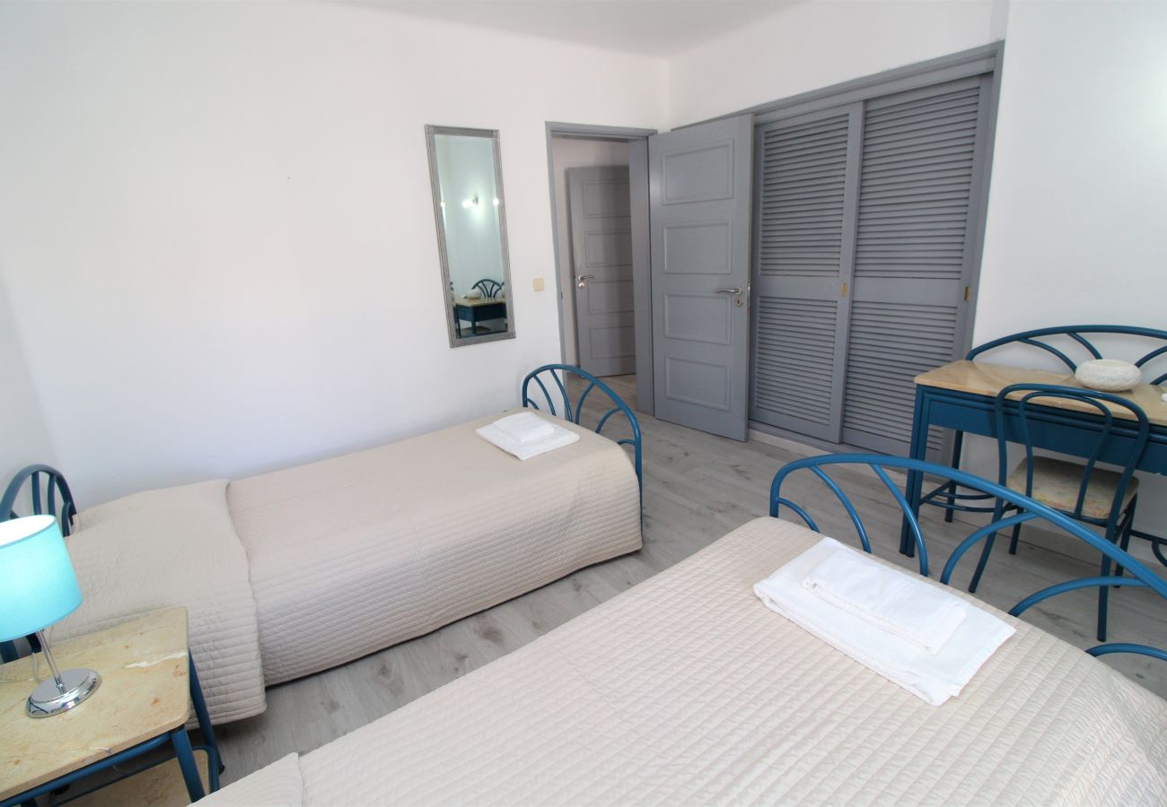 Apartment in Albufeira - 2 Bedroom Apartment with Swimming pool at São Rafael Beach - Albufeira