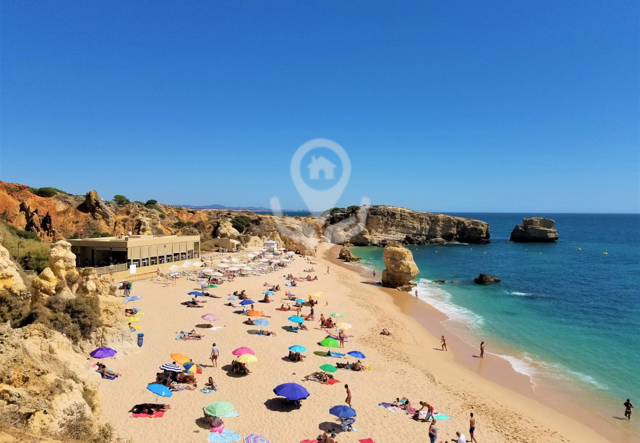 Apartment in Albufeira - 2 Bedroom Apartment with Swimming pool at São Rafael Beach - Albufeira