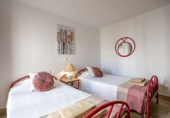 Apartment in Albufeira - 2 Bedroom Apartment with Swimming pool at São Rafael Beach - Albufeira Apartment in Albufeira - 2 Bedroom Apartment with Swimming pool at São Rafael Beach - Albufeira