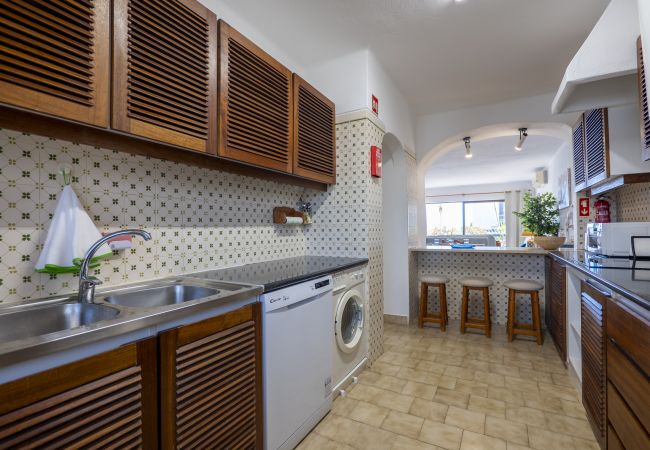 Apartment in Albufeira - 2 Bedroom Apartment with Swimming pool at São Rafael Beach - Albufeira Apartment in Albufeira - 2 Bedroom Apartment with Swimming pool at São Rafael Beach - Albufeira