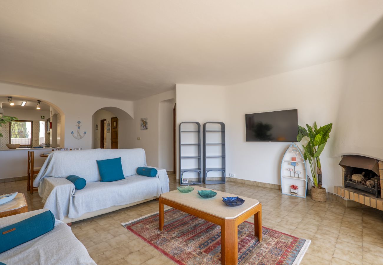 Apartment in Albufeira - 2 Bedroom Apartment with Swimming pool at São Rafael Beach - Albufeira