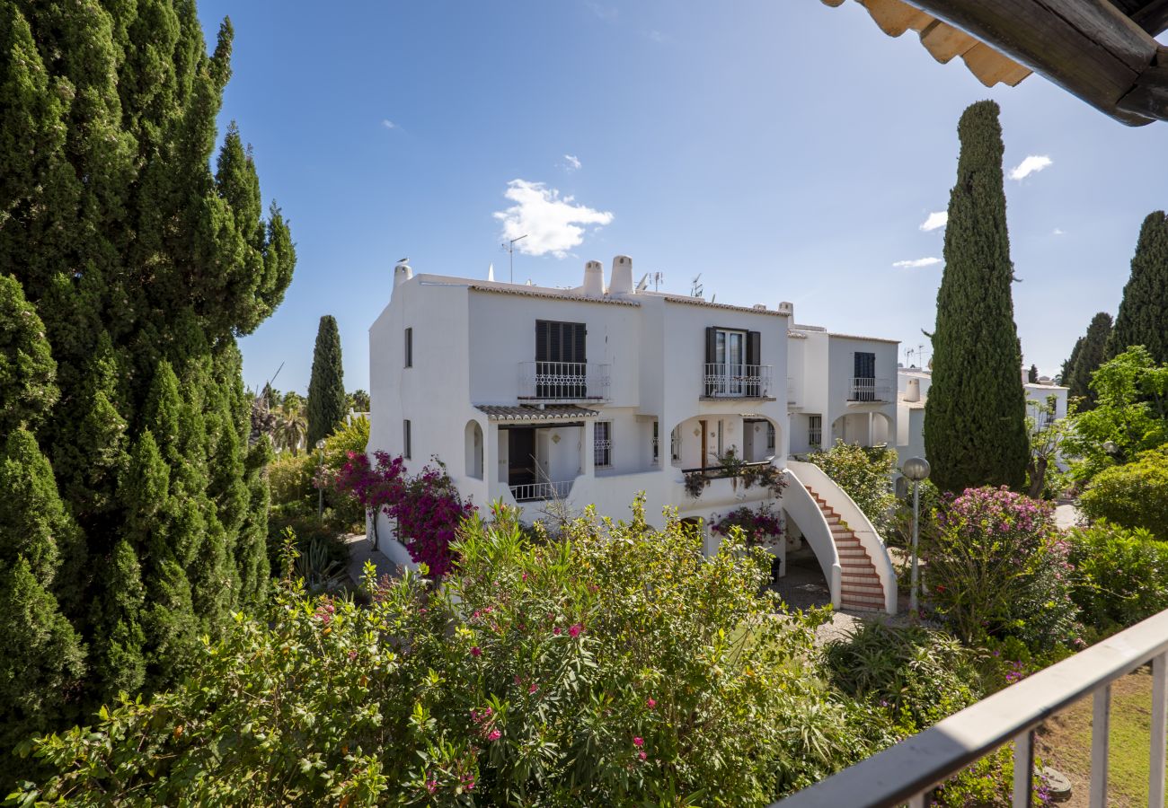 Apartment in Albufeira - 2 Bedroom Apartment with Swimming pool at São Rafael Beach - Albufeira