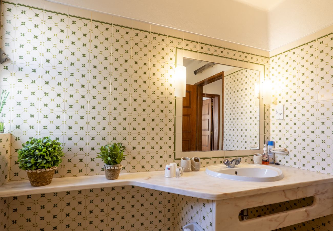 Apartment in Albufeira - 2 Bedroom Apartment with Swimming pool at São Rafael Beach - Albufeira