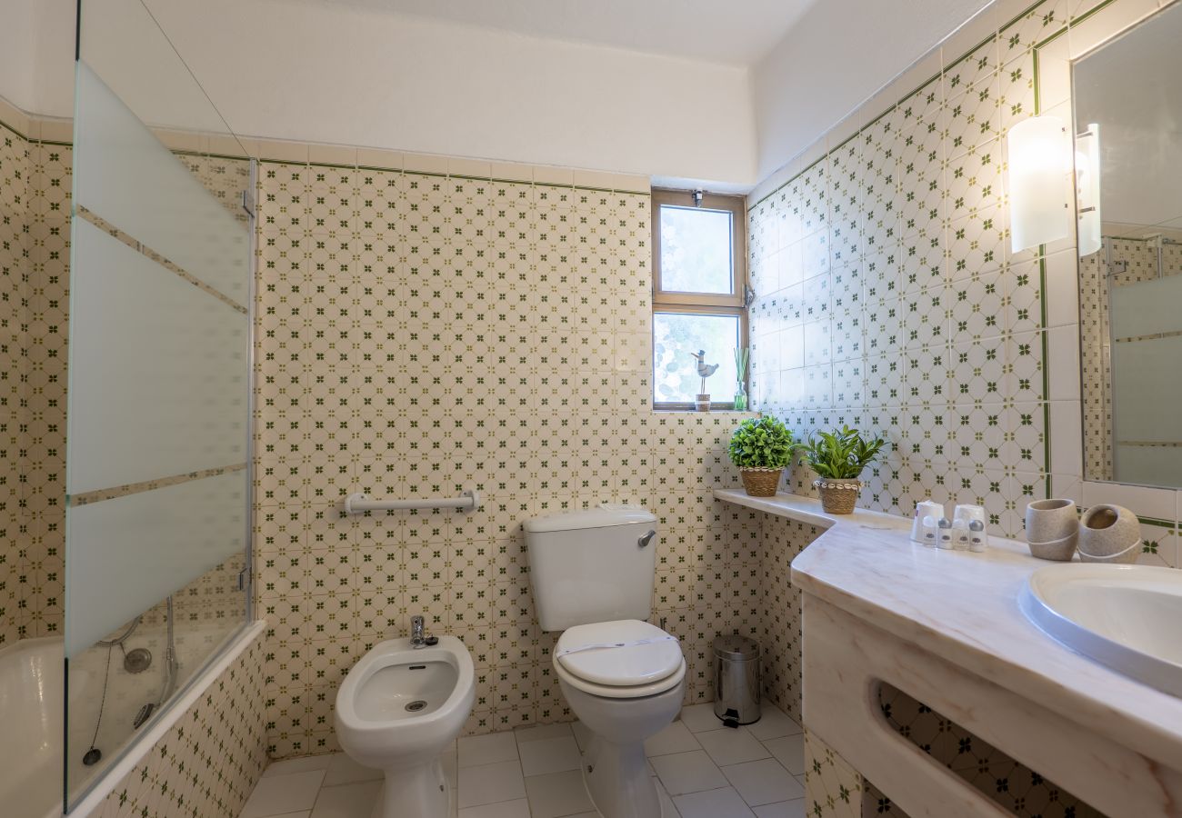 Apartment in Albufeira - 2 Bedroom Apartment with Swimming pool at São Rafael Beach - Albufeira