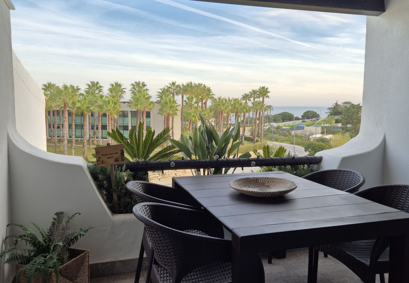 Apartment in Albufeira - 2 Bedroom Apartment with Sea Views and Swimming pool at São Rafael Beach - Albufeira