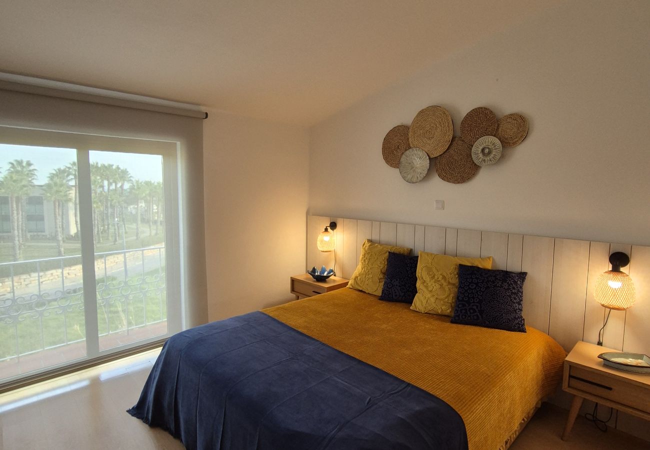 Apartment in Albufeira - 2 Bedroom Apartment with Sea Views and Swimming pool at São Rafael Beach - Albufeira
