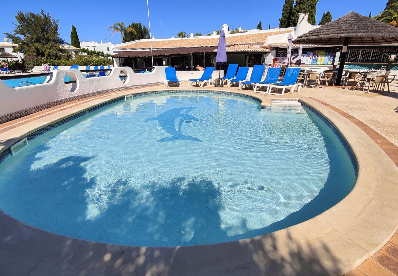Apartment in Albufeira - 2 Bedroom Apartment with Sea Views and Swimming pool at São Rafael Beach - Albufeira