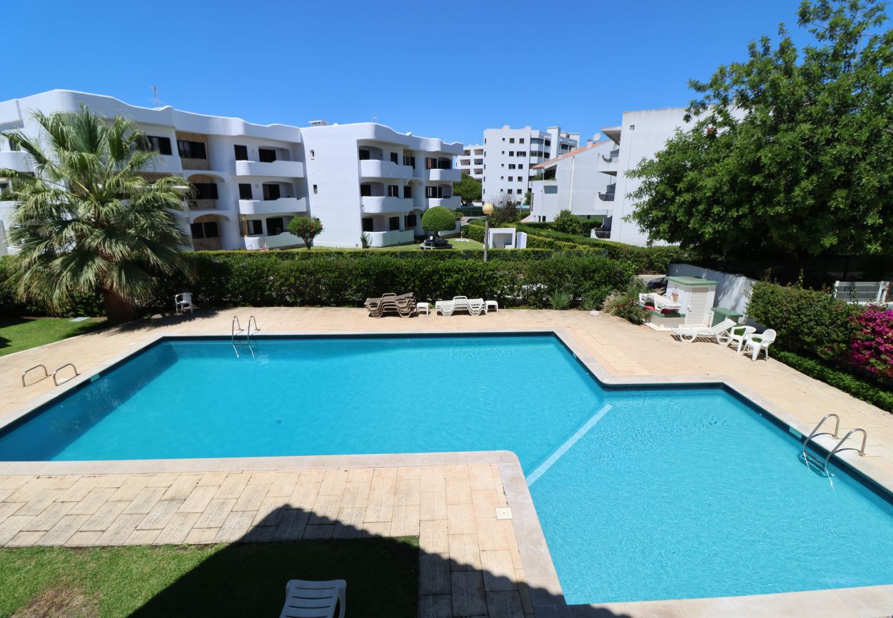 Apartment in Vilamoura - Oasis Apartment with 2 Bedrooms an Swimming pool in Vilamoura 